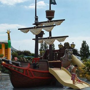 Décor aquatique thème pirate